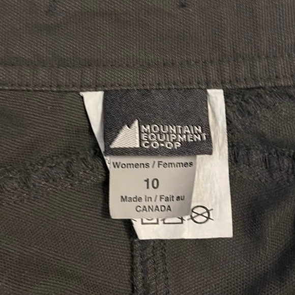 Mountain Equipment Co-op MEC Grey Activewear Outdoor Active Utility Cargo Pants - Picture 11 of 11